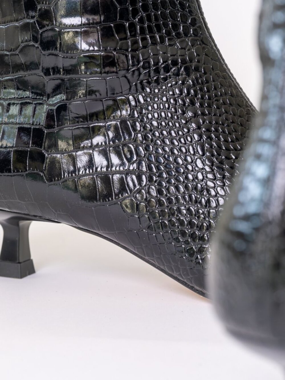 FREDA SALVADOR Lanna Croc-Effect Leather Boots – New - Picture 8 of 14